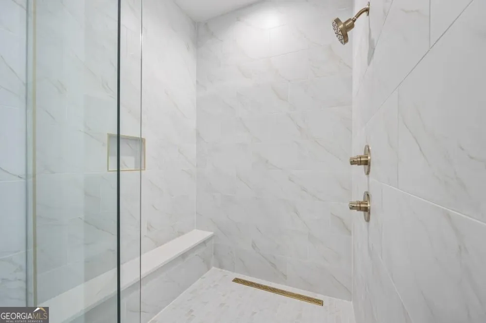 1301 Grayson Pointe DR Buckhead, GA 30625