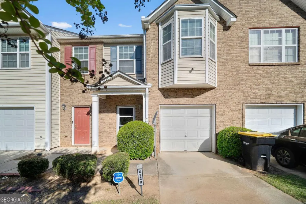 6120 Capitol KNL Fairburn, GA 30213