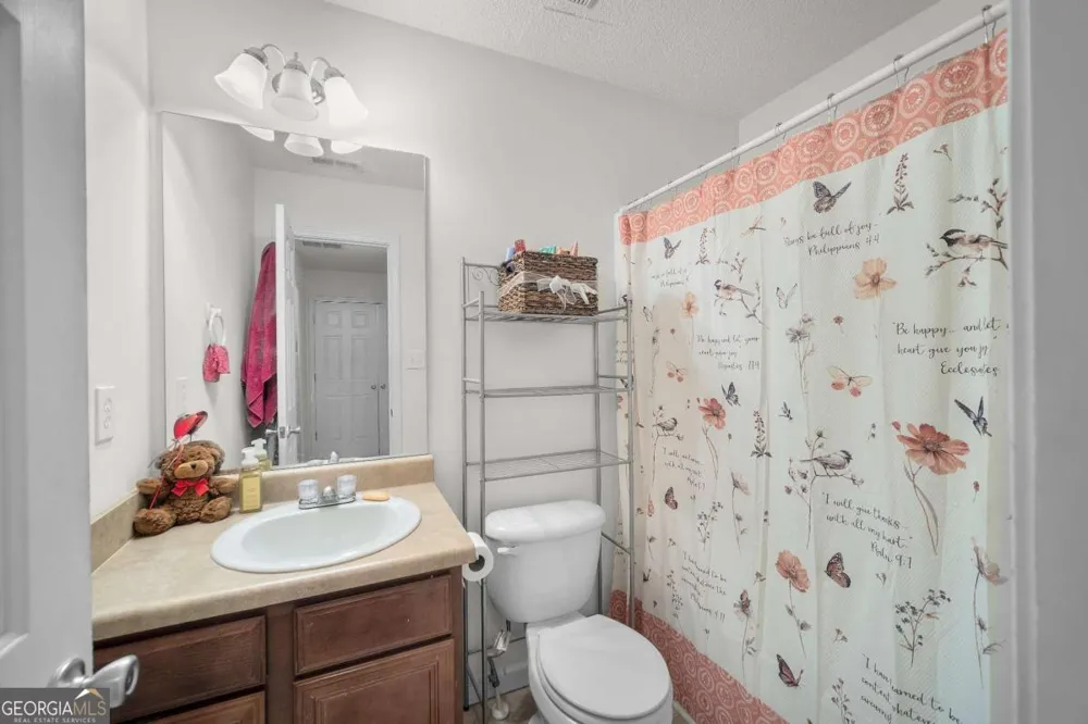 6120 Capitol KNL Fairburn, GA 30213