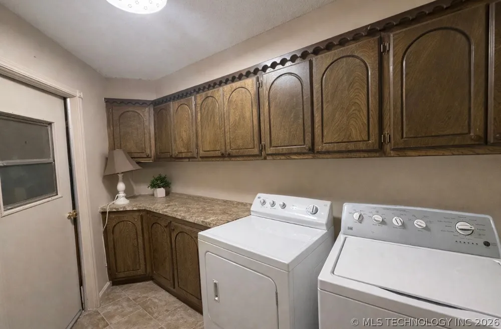 130 Acker Drive Ada, OK 74820