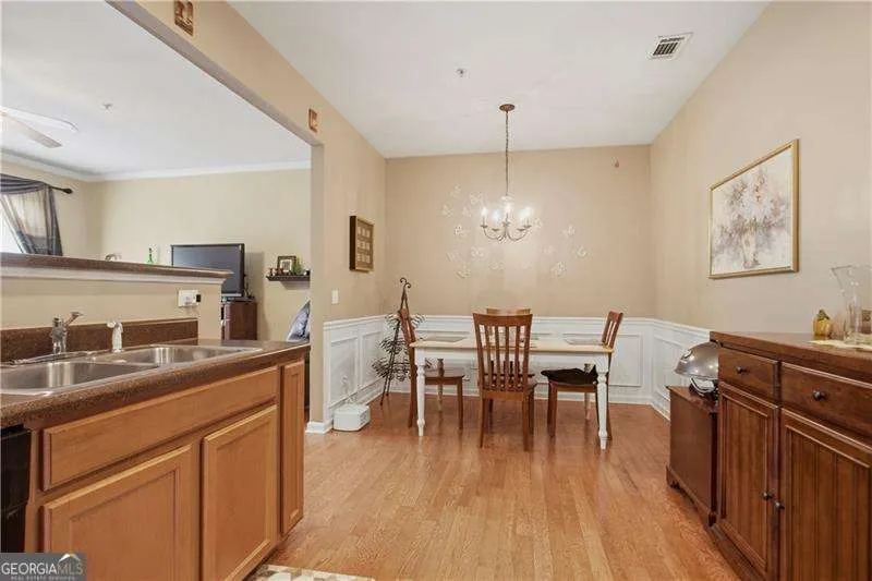 534 Ridge View XING Woodstock, GA 30188
