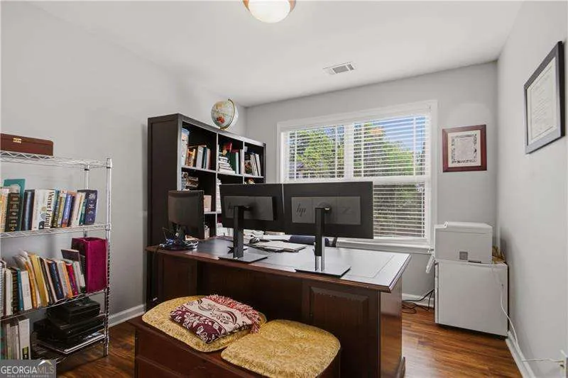 534 Ridge View XING Woodstock, GA 30188