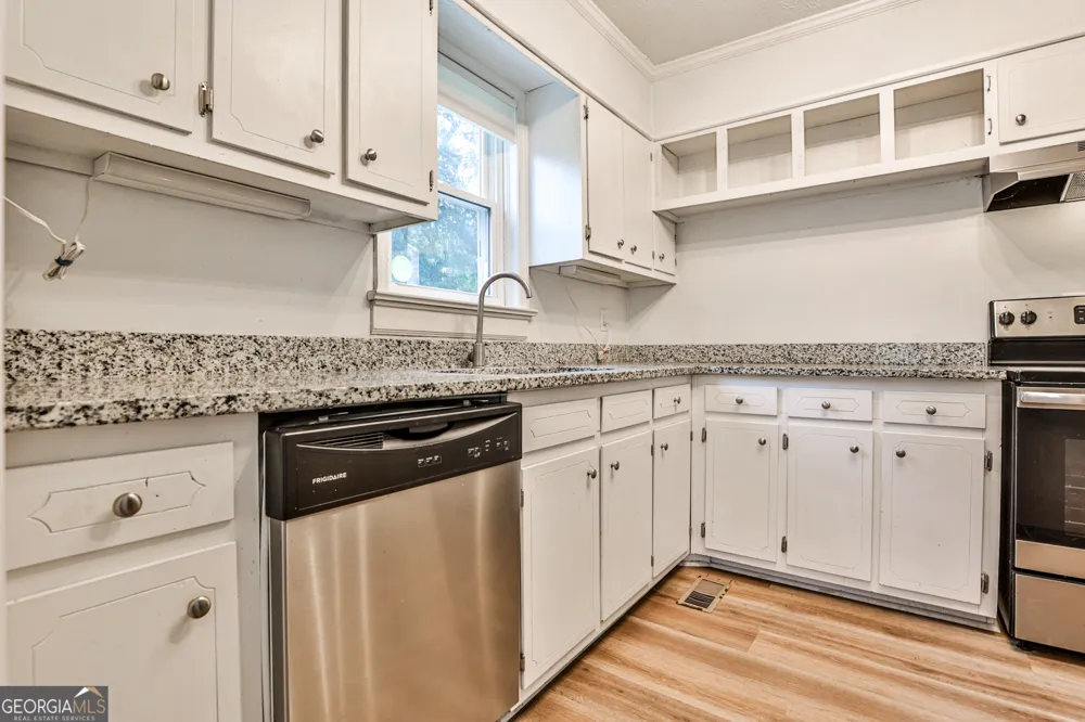 3537 W Hill ST Clarkston, GA 30021