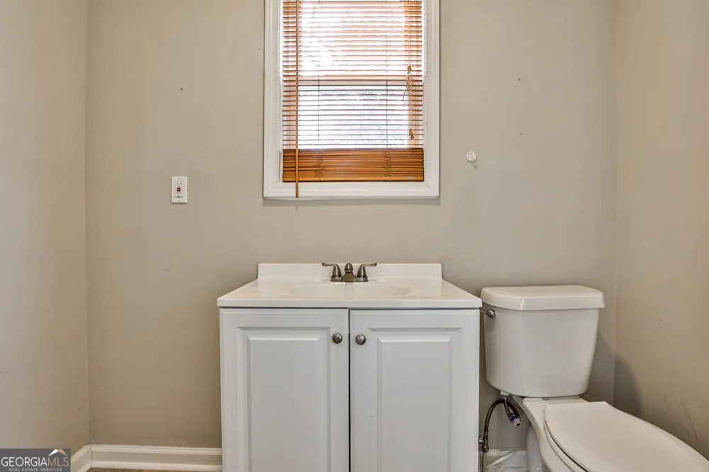 3537 W Hill ST Clarkston, GA 30021