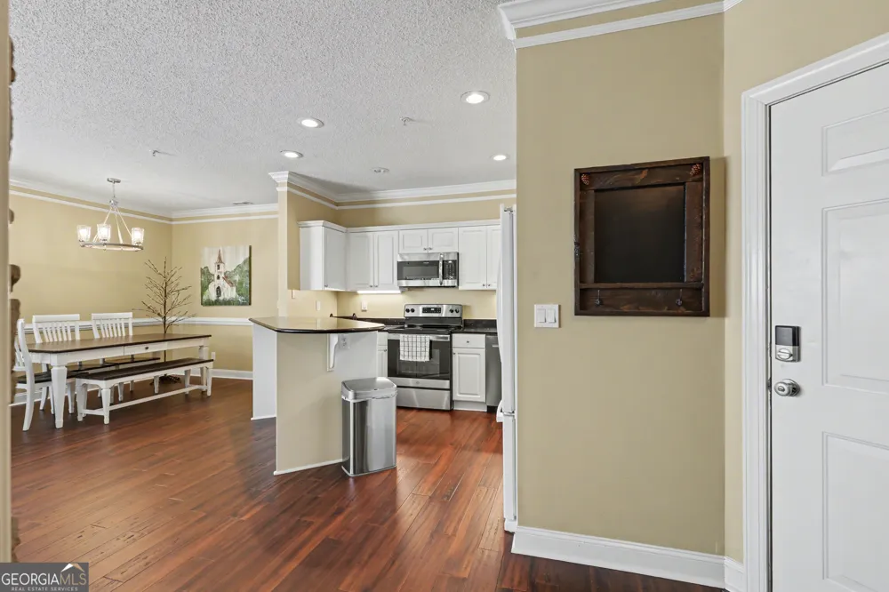 146 Gleneagle CT Clayton, GA 30525