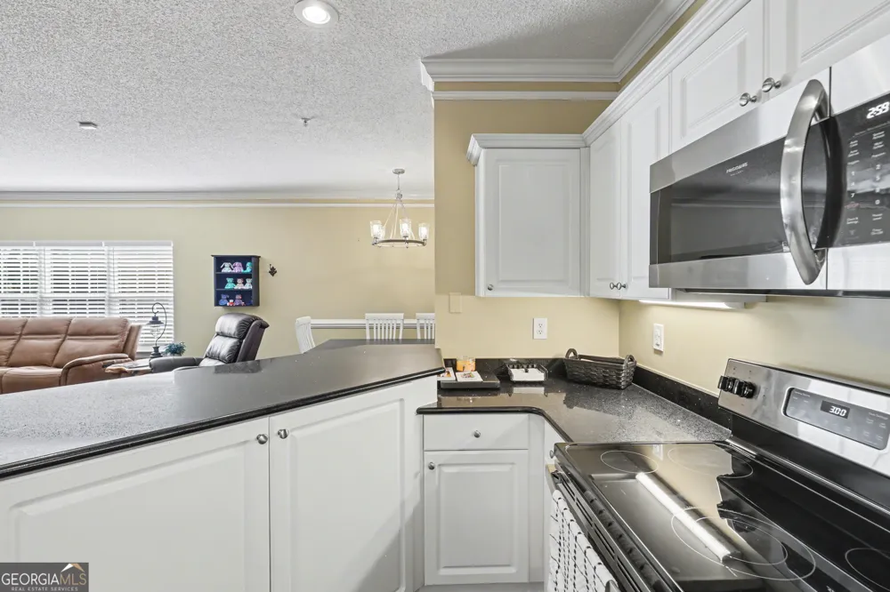 146 Gleneagle CT Clayton, GA 30525