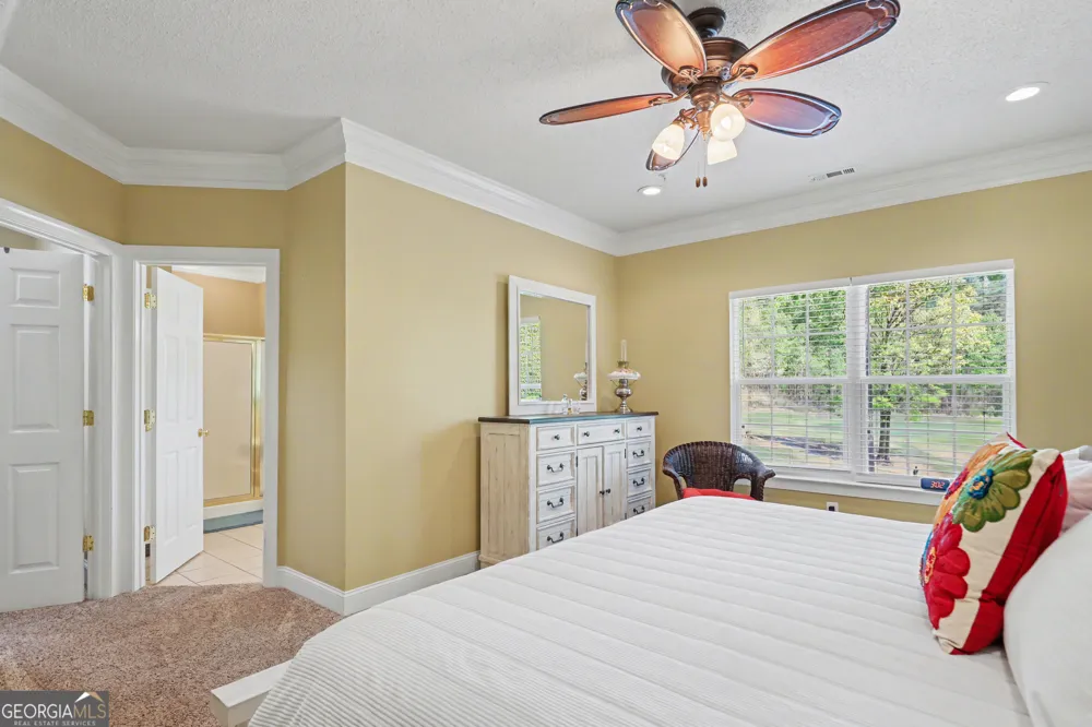 146 Gleneagle CT Clayton, GA 30525