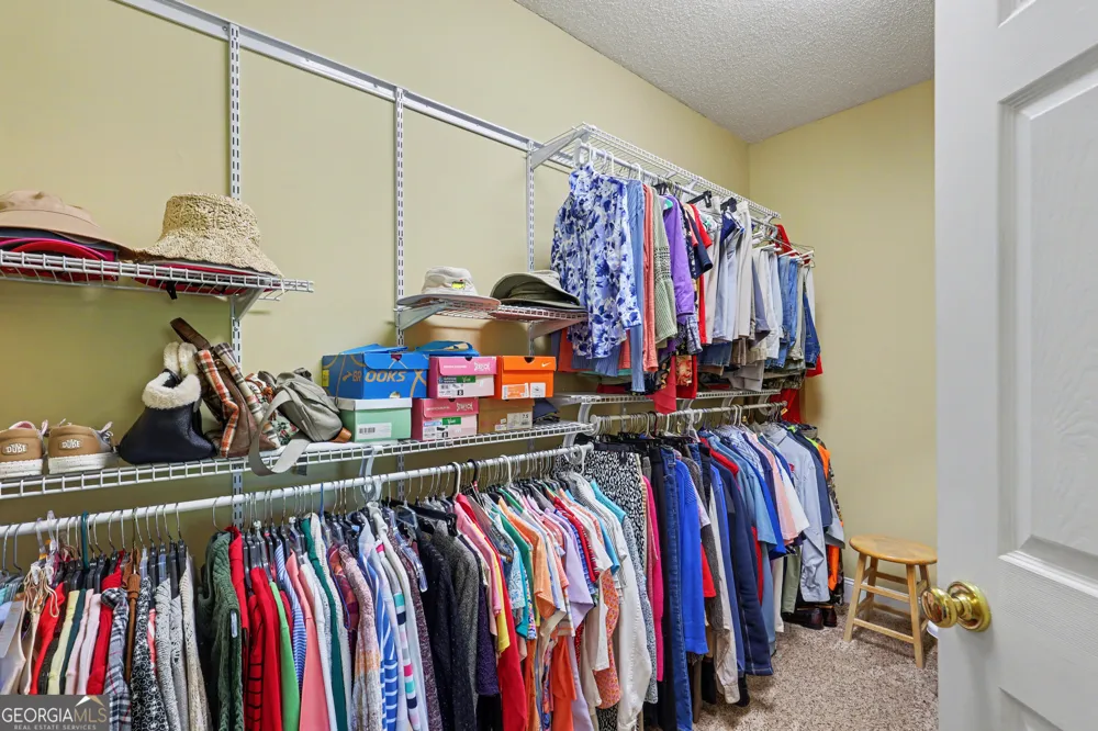 146 Gleneagle CT Clayton, GA 30525
