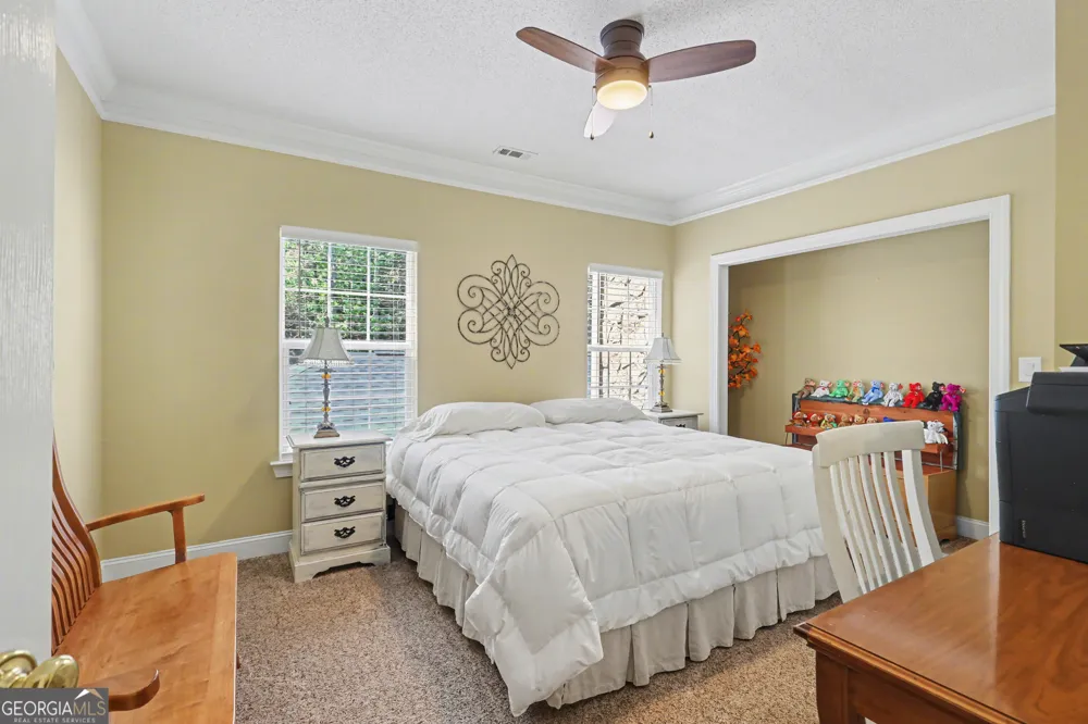 146 Gleneagle CT Clayton, GA 30525