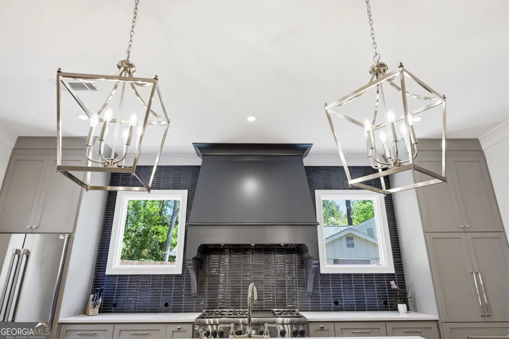 1872 Hickory RD Chamblee, GA 30341
