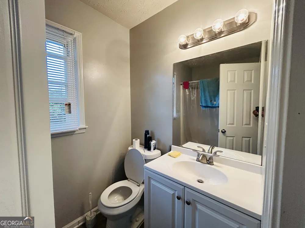 1140 Forest Villa DR NW Conyers, GA 30012