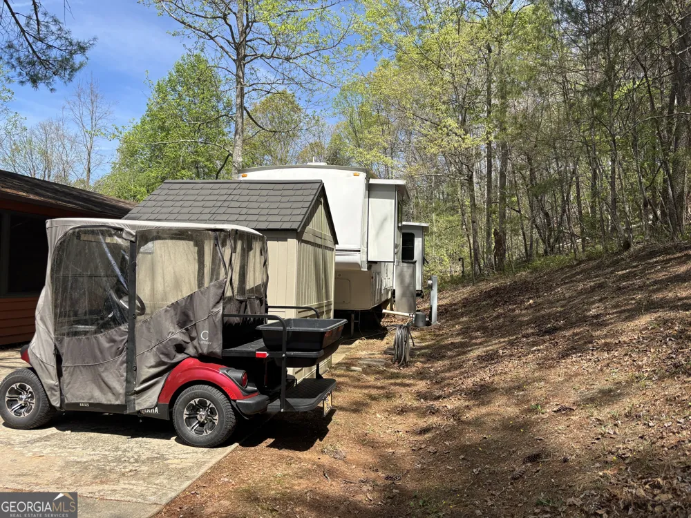 30 Valley CT Cleveland, GA 30528