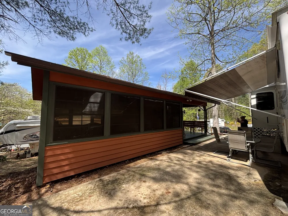 30 Valley CT Cleveland, GA 30528