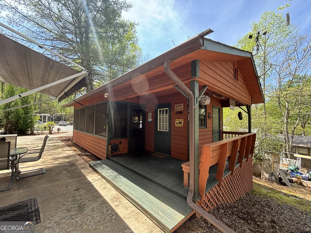 30 Valley CT Cleveland, GA 30528