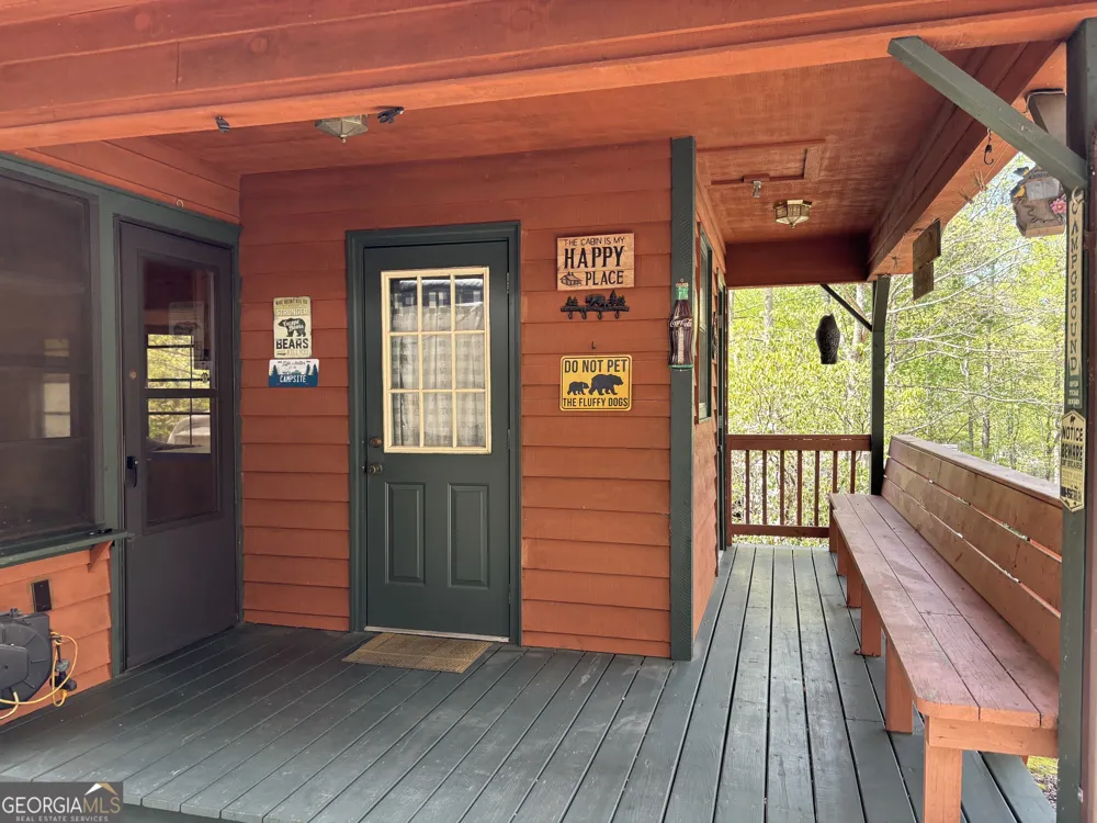 30 Valley CT Cleveland, GA 30528