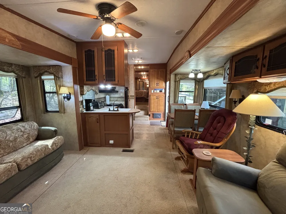 30 Valley CT Cleveland, GA 30528
