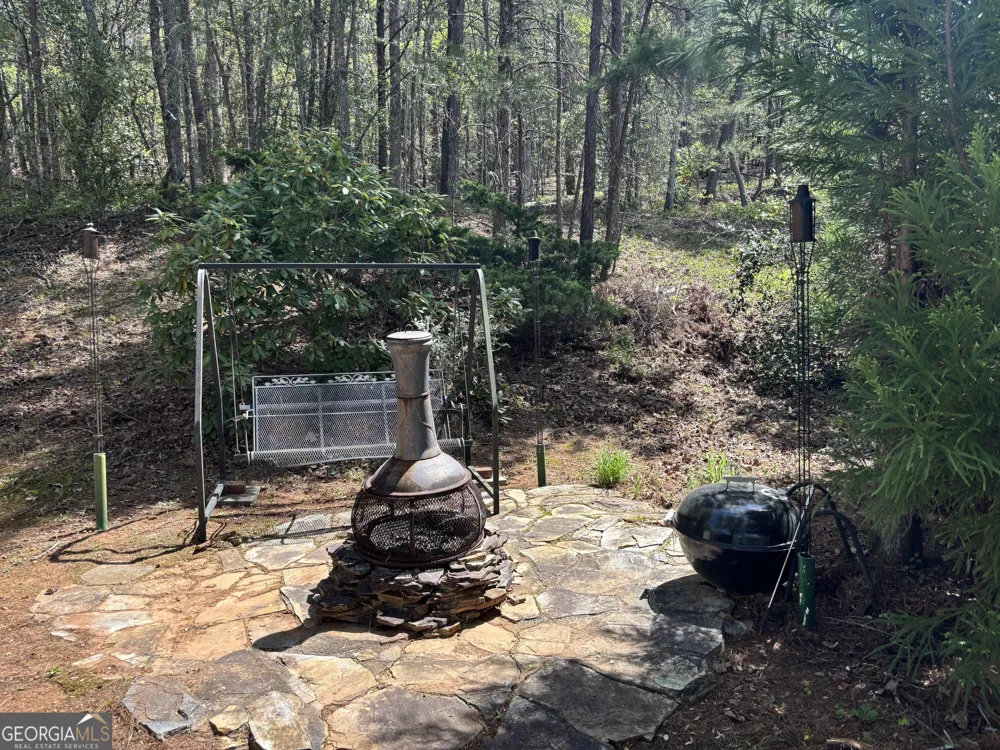 30 Valley CT Cleveland, GA 30528