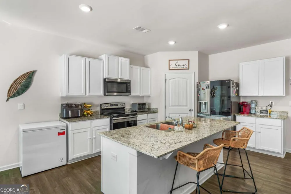 499 Walnut Grove WAY Pendergrass, GA 30567
