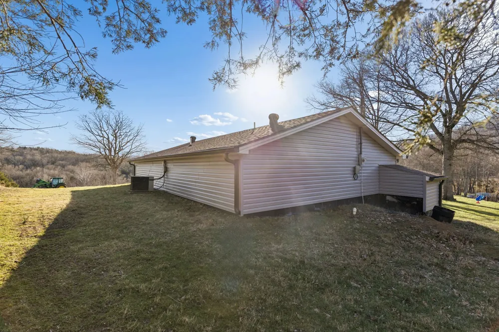 2370 Patton Hollow Rd Watertown, TN 37184