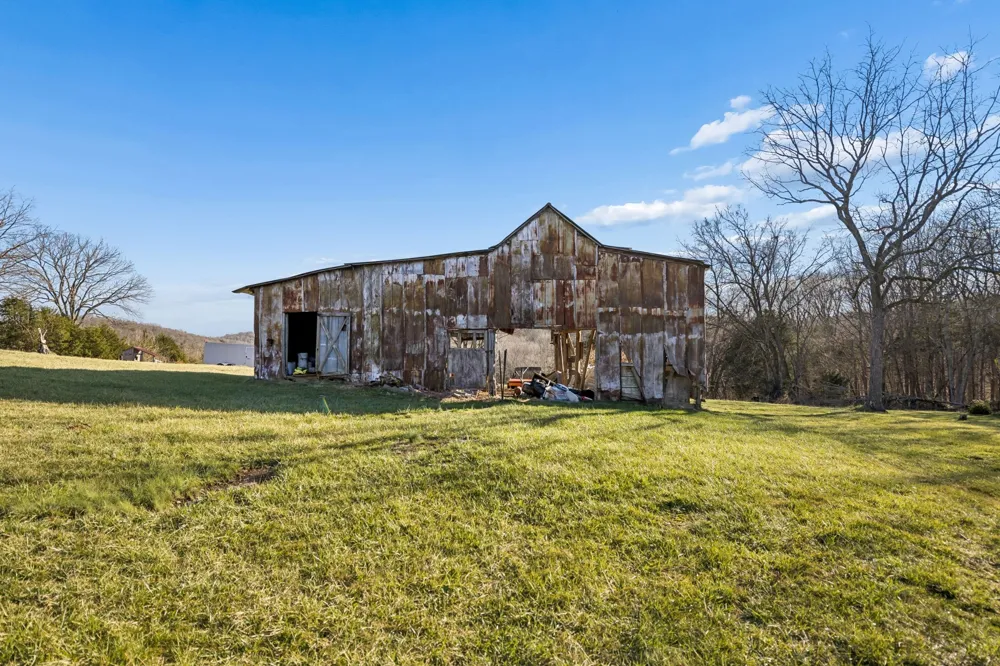 2370 Patton Hollow Rd Watertown, TN 37184