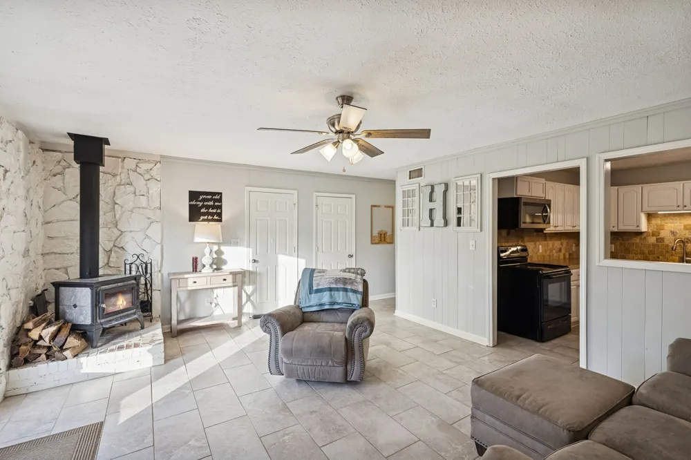 2370 Patton Hollow Rd Watertown, TN 37184