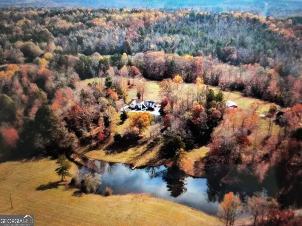 252 Moore ST Whitesburg, GA 30185