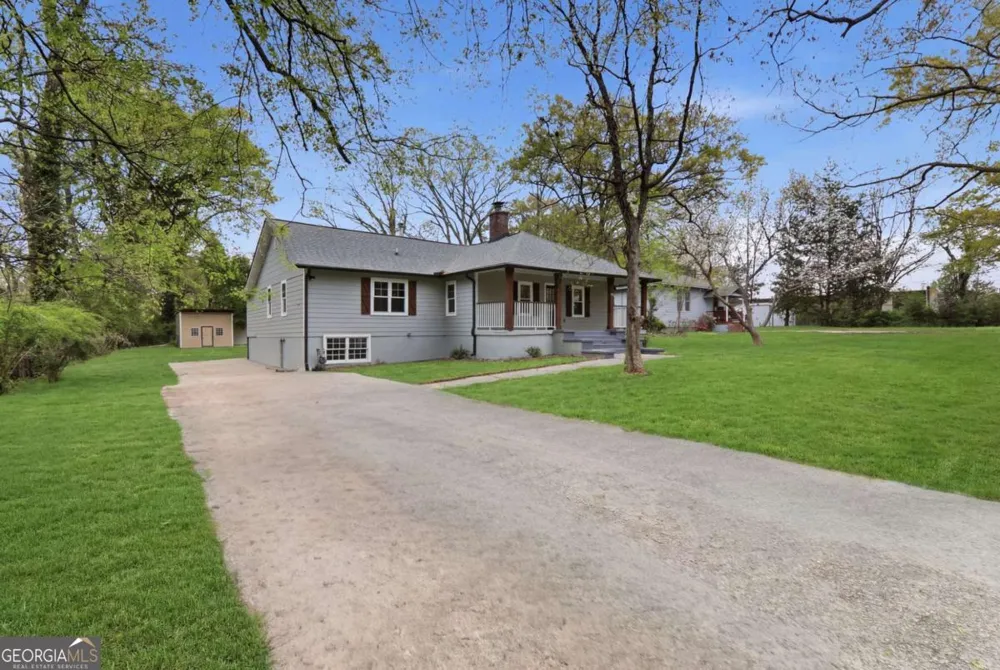 6538 N Sweetwater RD Lithia Springs, GA 30122