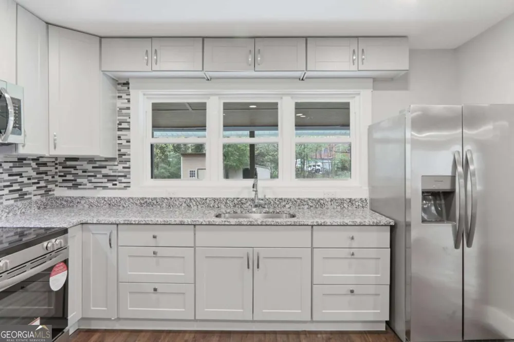 6538 N Sweetwater RD Lithia Springs, GA 30122