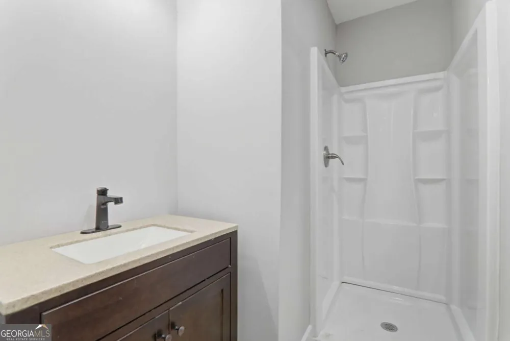 6538 N Sweetwater RD Lithia Springs, GA 30122