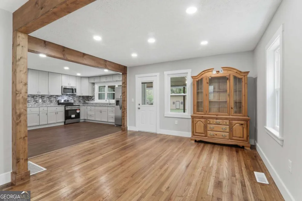 6538 N Sweetwater RD Lithia Springs, GA 30122