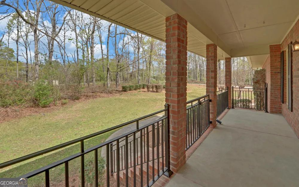 197 Woodland WAY Dewy Rose, GA 30634