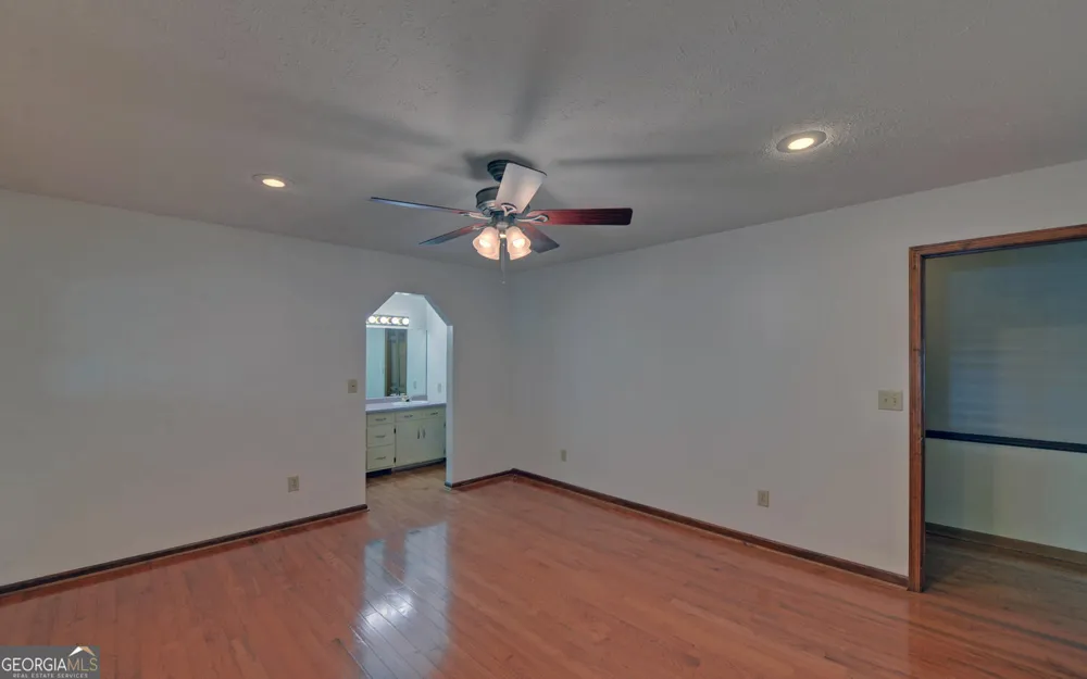 197 Woodland WAY Dewy Rose, GA 30634