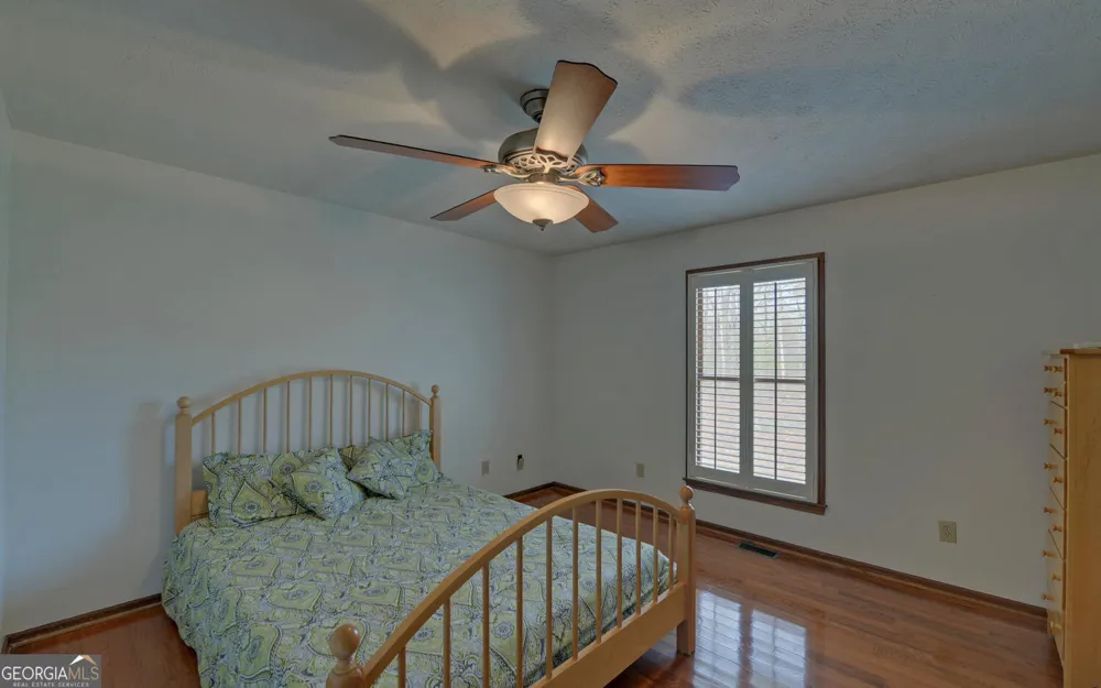 197 Woodland WAY Dewy Rose, GA 30634