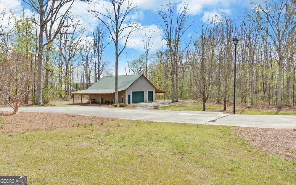 197 Woodland WAY Dewy Rose, GA 30634