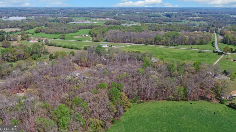 197 Woodland WAY Dewy Rose, GA 30634