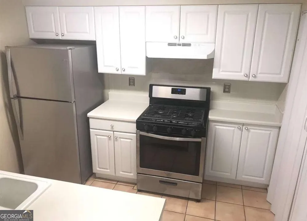 4241 Parkview CT Stone Mountain, GA 30083