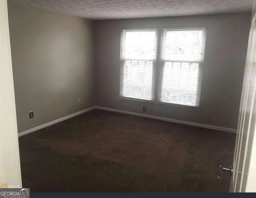 4241 Parkview CT Stone Mountain, GA 30083