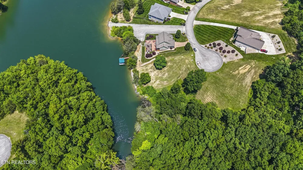 6213 Outlook Tr Russellville, TN 37860