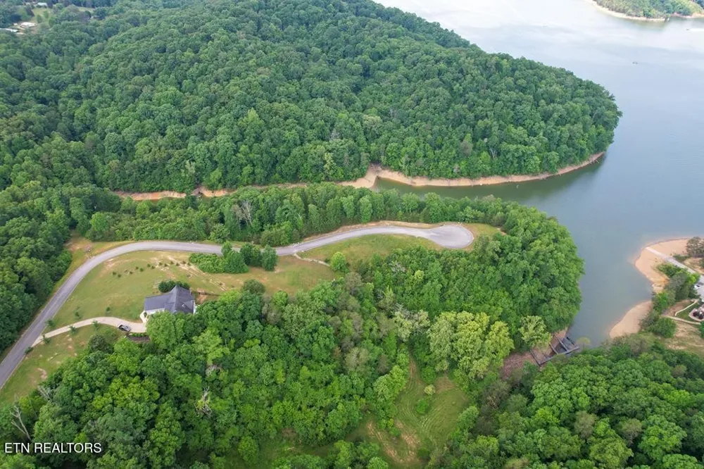 6213 Outlook Tr Russellville, TN 37860