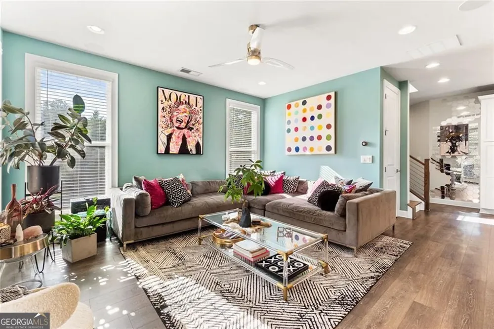 1002 Towneship WAY Roswell, GA 30075