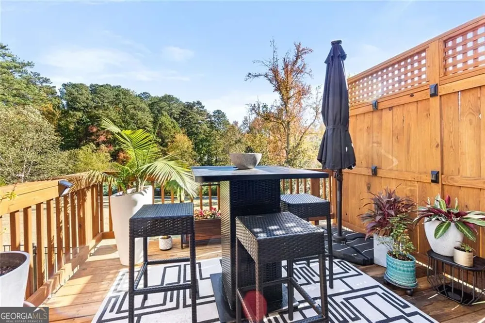 1002 Towneship WAY Roswell, GA 30075
