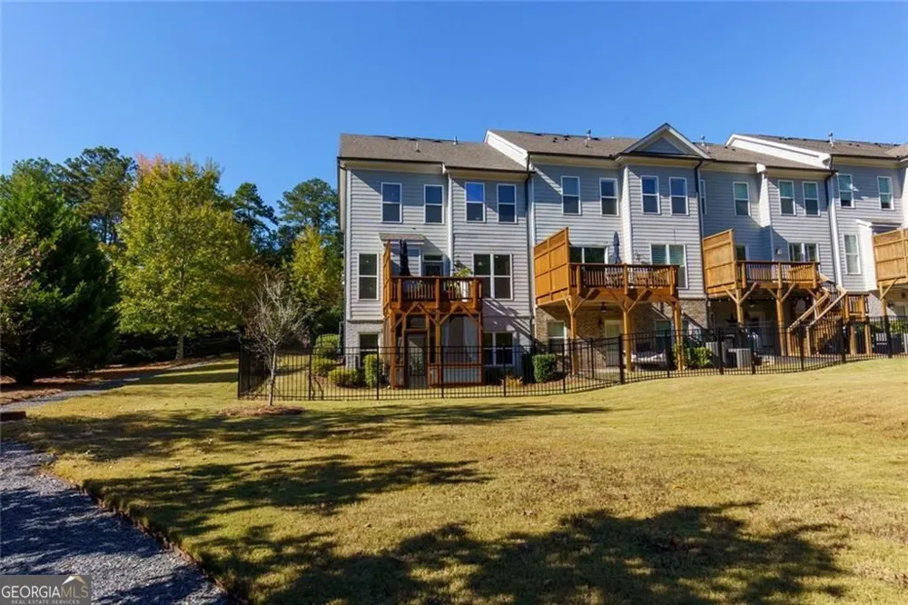 1002 Towneship WAY Roswell, GA 30075