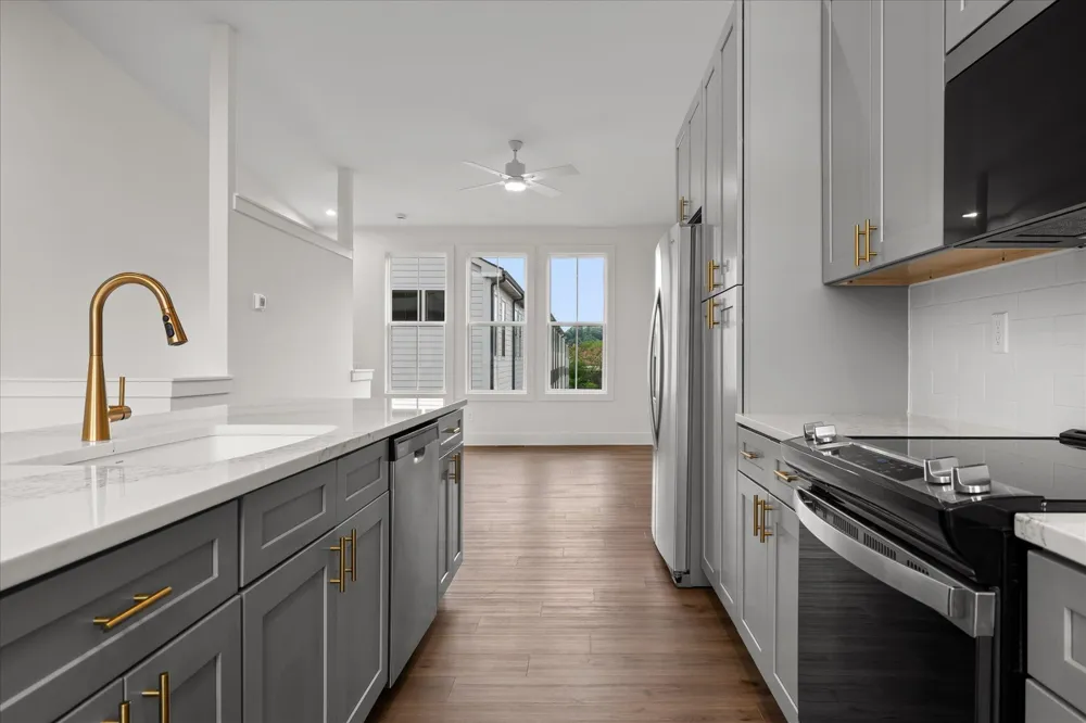 724 Belletrace Circle #137 Chattanooga, TN 37405