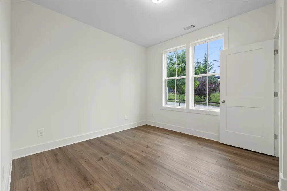 724 Belletrace Circle #137 Chattanooga, TN 37405
