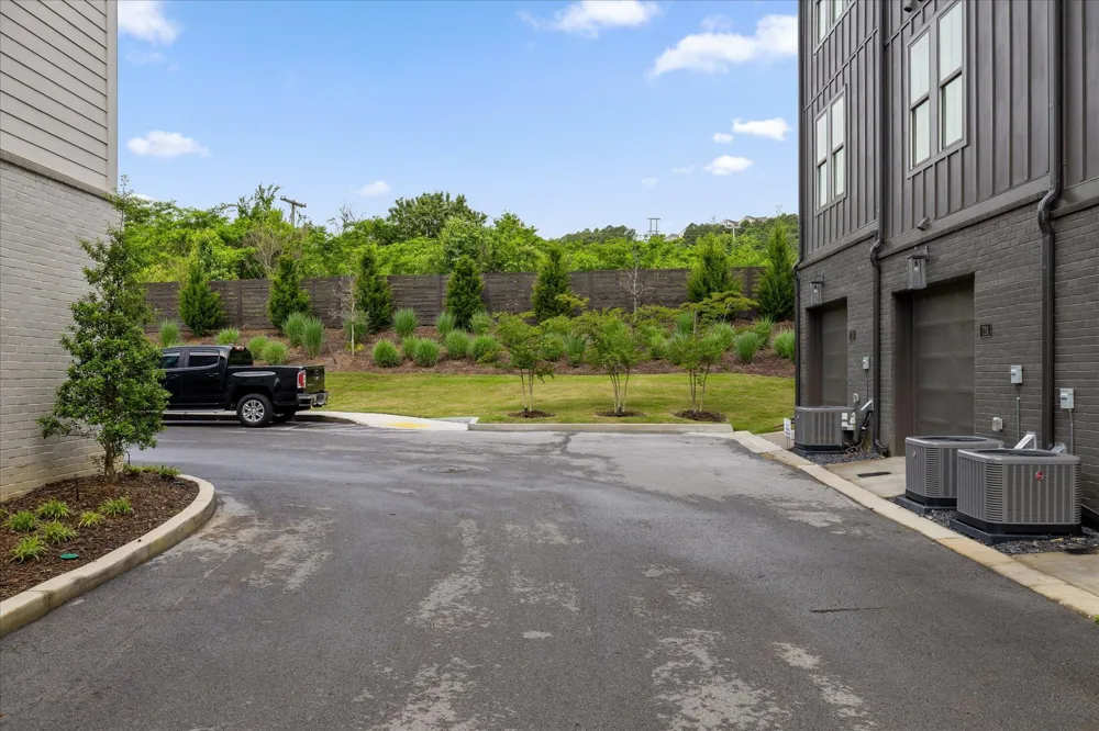 724 Belletrace Circle #137 Chattanooga, TN 37405