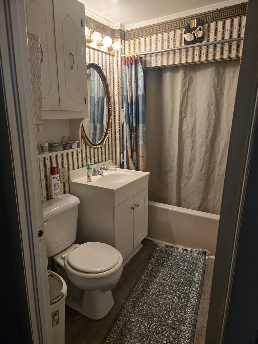 995 Railroad St Burns, TN 37029
