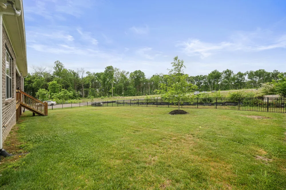 400 Millstone Pl Lebanon, TN 37087