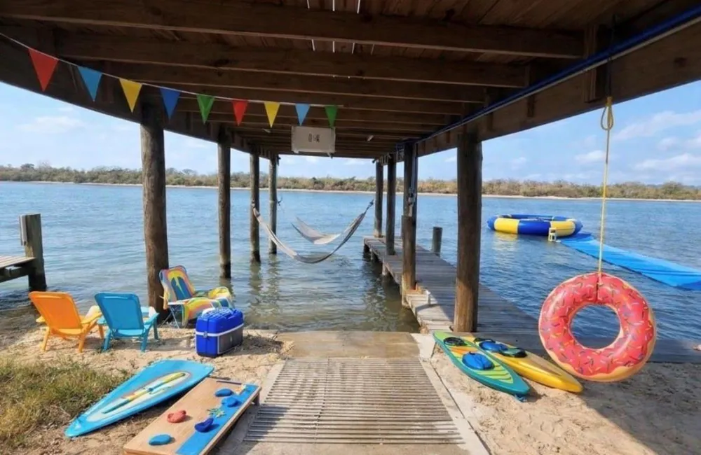 2284 Fm-2031 Matagorda, TX 77414