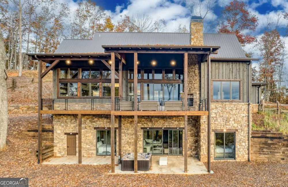 18 Wawayanda DR Mineral Bluff, GA 30559