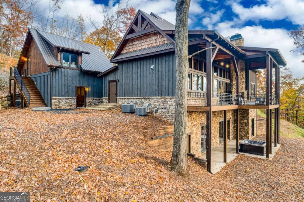 18 Wawayanda DR Mineral Bluff, GA 30559